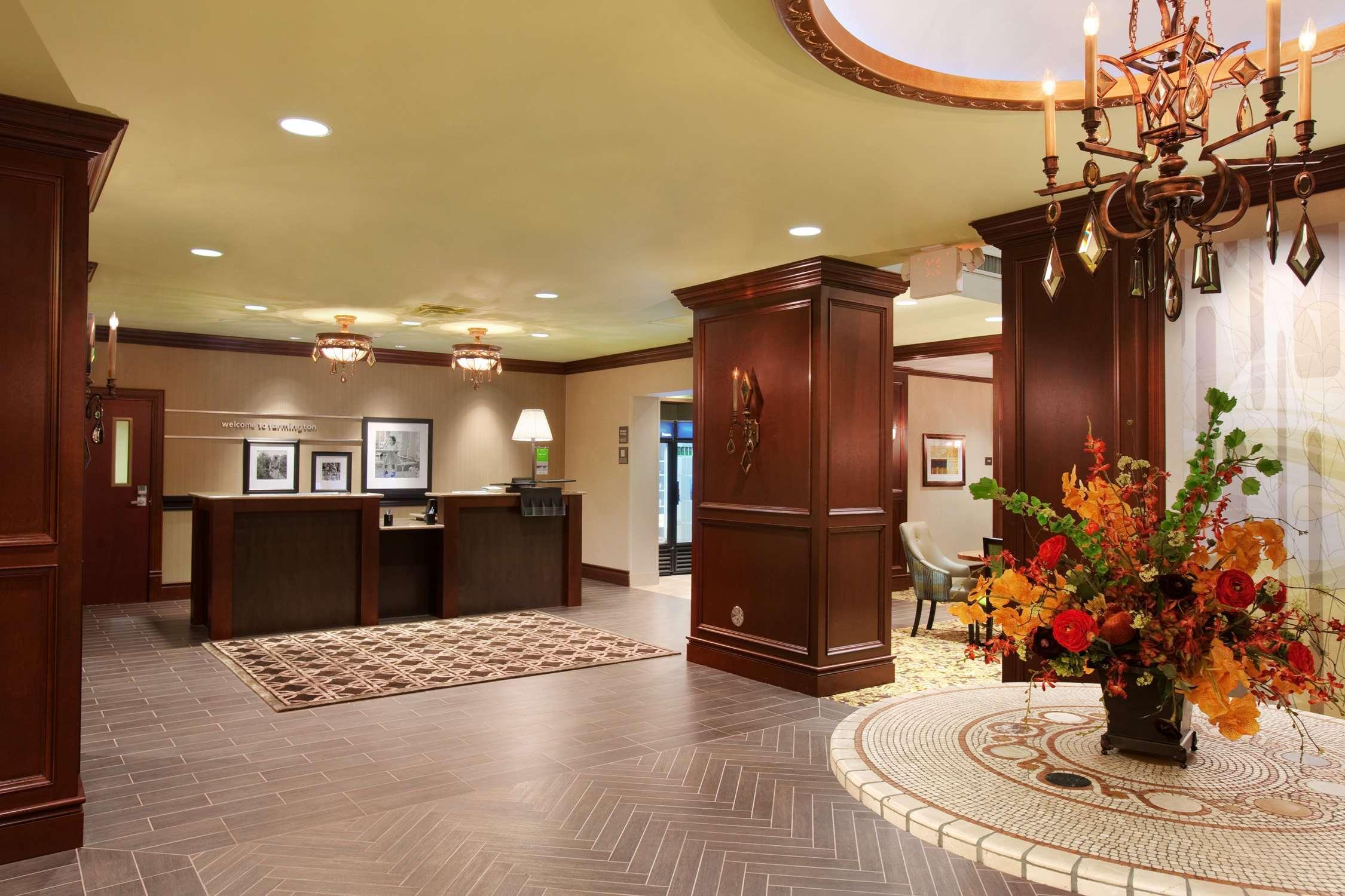 Hampton Inn And Suites Hartford/Farmington Buitenkant foto