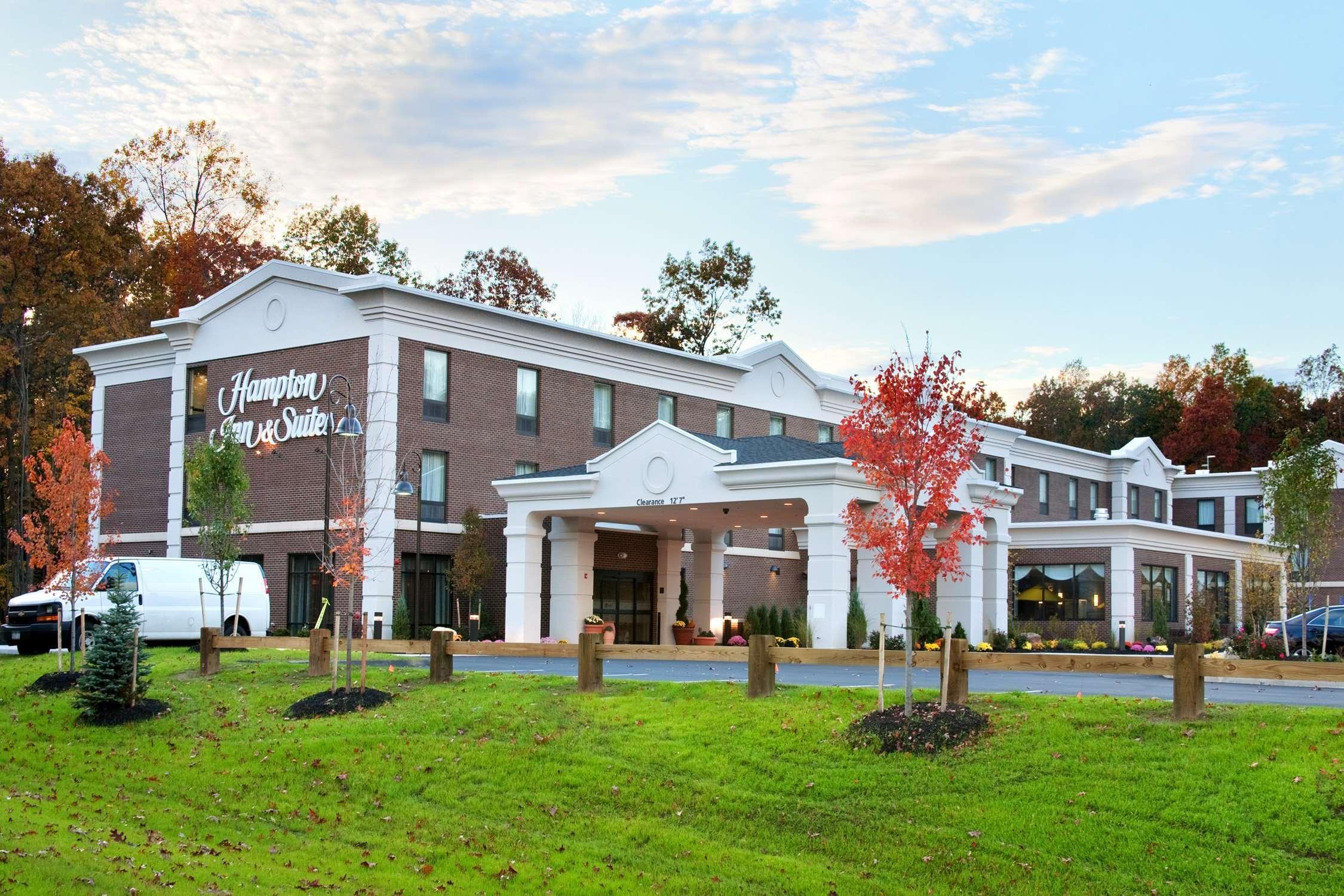 Hampton Inn And Suites Hartford/Farmington Buitenkant foto