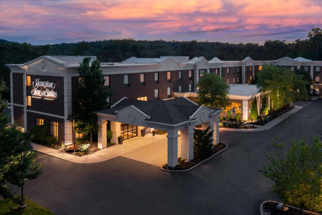 Hampton Inn And Suites Hartford/Farmington Buitenkant foto