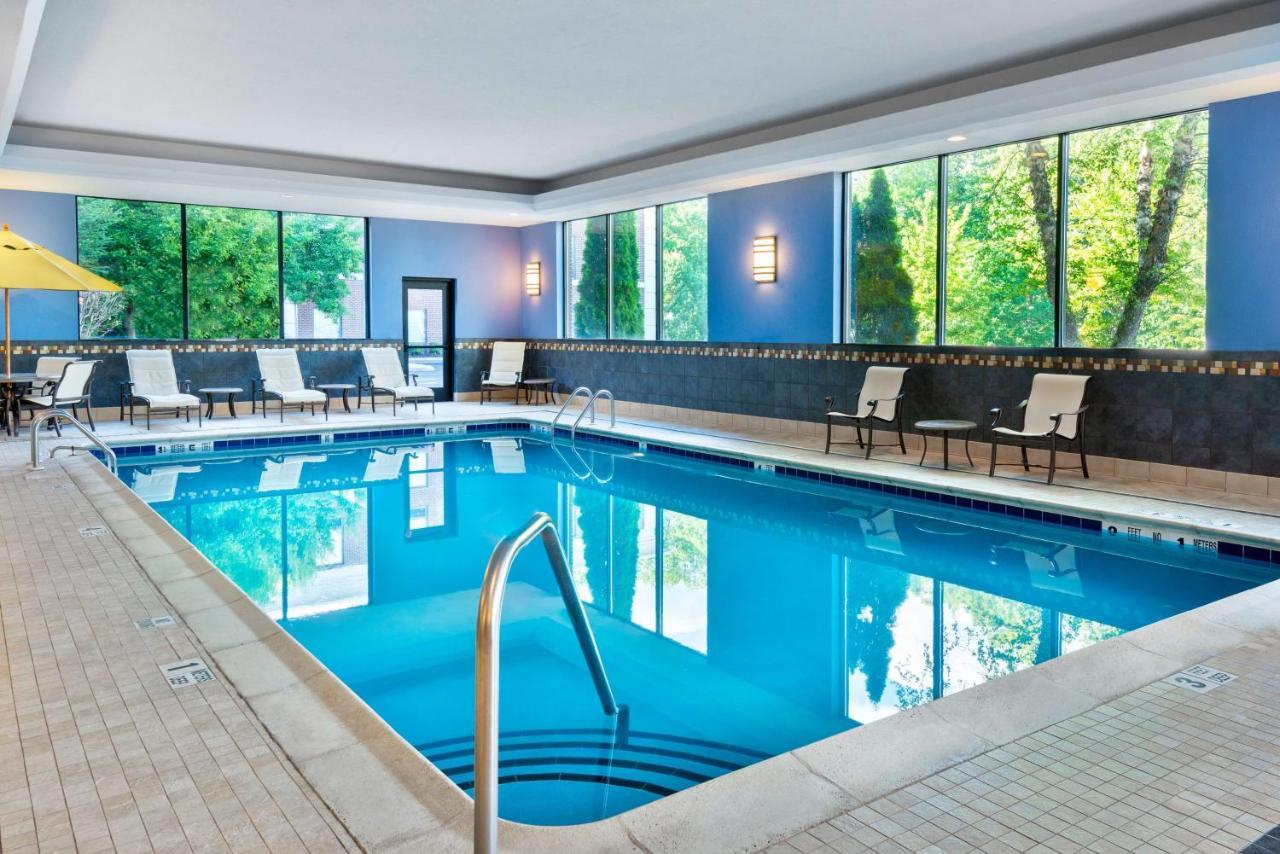 Hampton Inn And Suites Hartford/Farmington Buitenkant foto